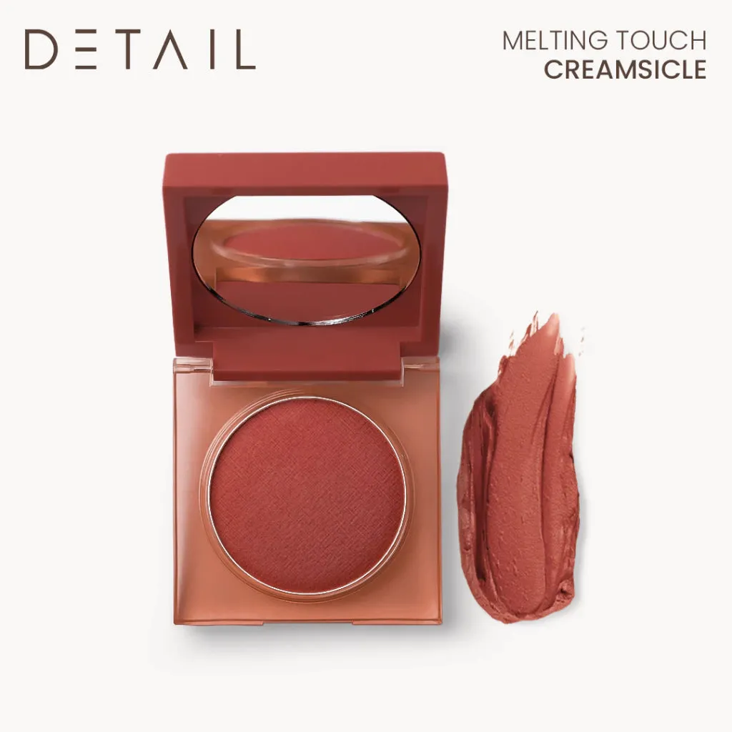 Melting Touch Velvet Blush