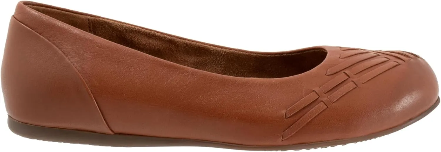 SoftWalk Women's Sonoma Weave Ballet Flat