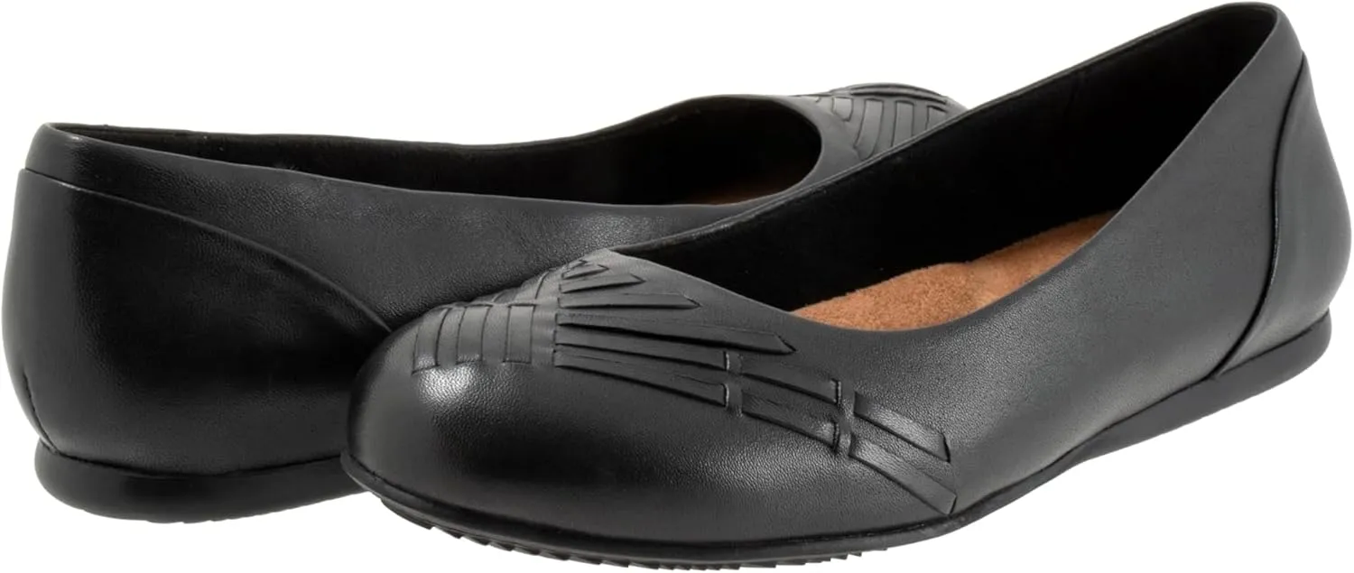 SoftWalk Women's Sonoma Weave Ballet Flat