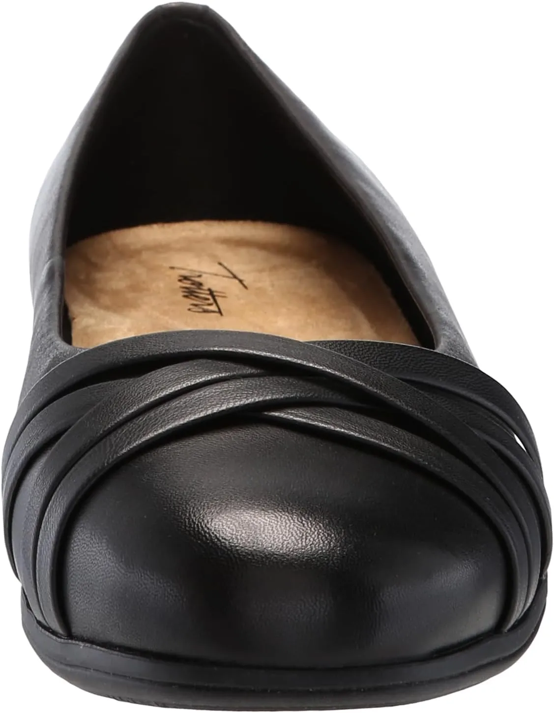 Trotters Women's Daphne Ballet Flat
