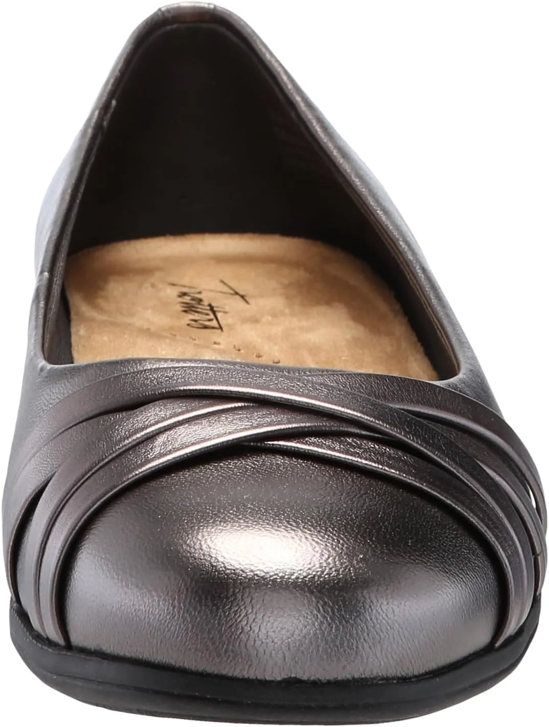 Trotters Women's Daphne Ballet Flat