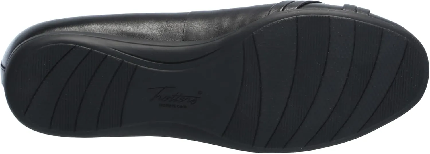 Trotters Women's Daphne Ballet Flat