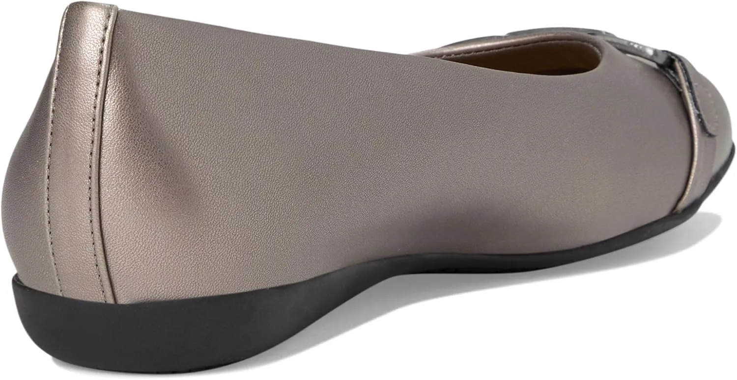 Trotters Women's Sadie Ballet Flat