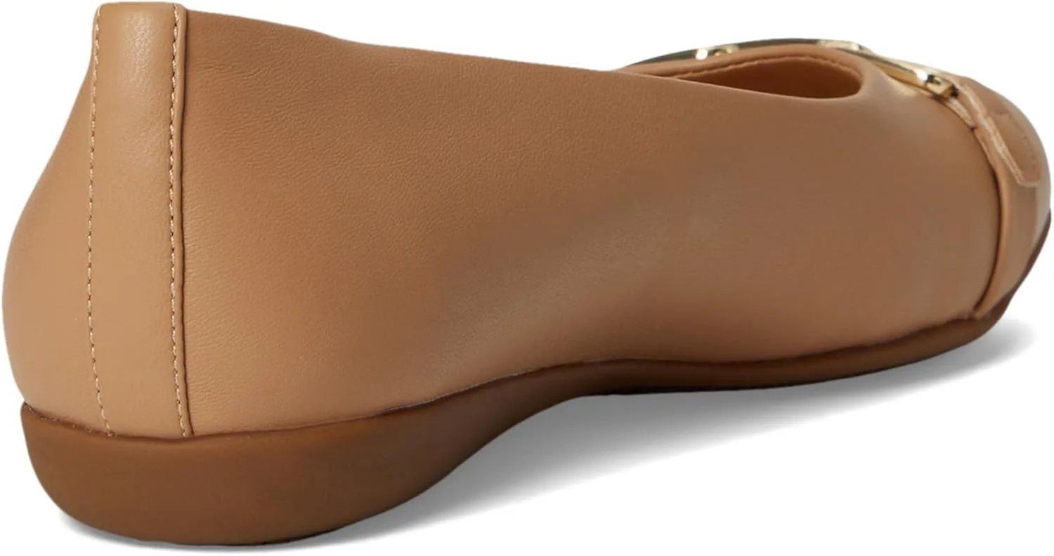 Trotters Women's Sadie Ballet Flat